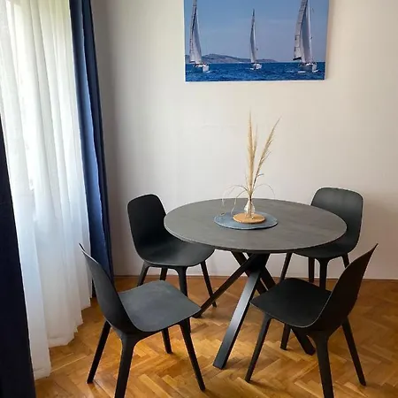Cornelia Apartments By The Sea Okrug Gornji, Ciovo Trogir Exterior photo