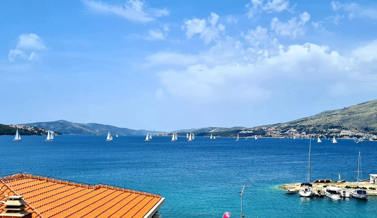 Apartment Cornelia By The Sea Okrug Gornji, Ciovo *