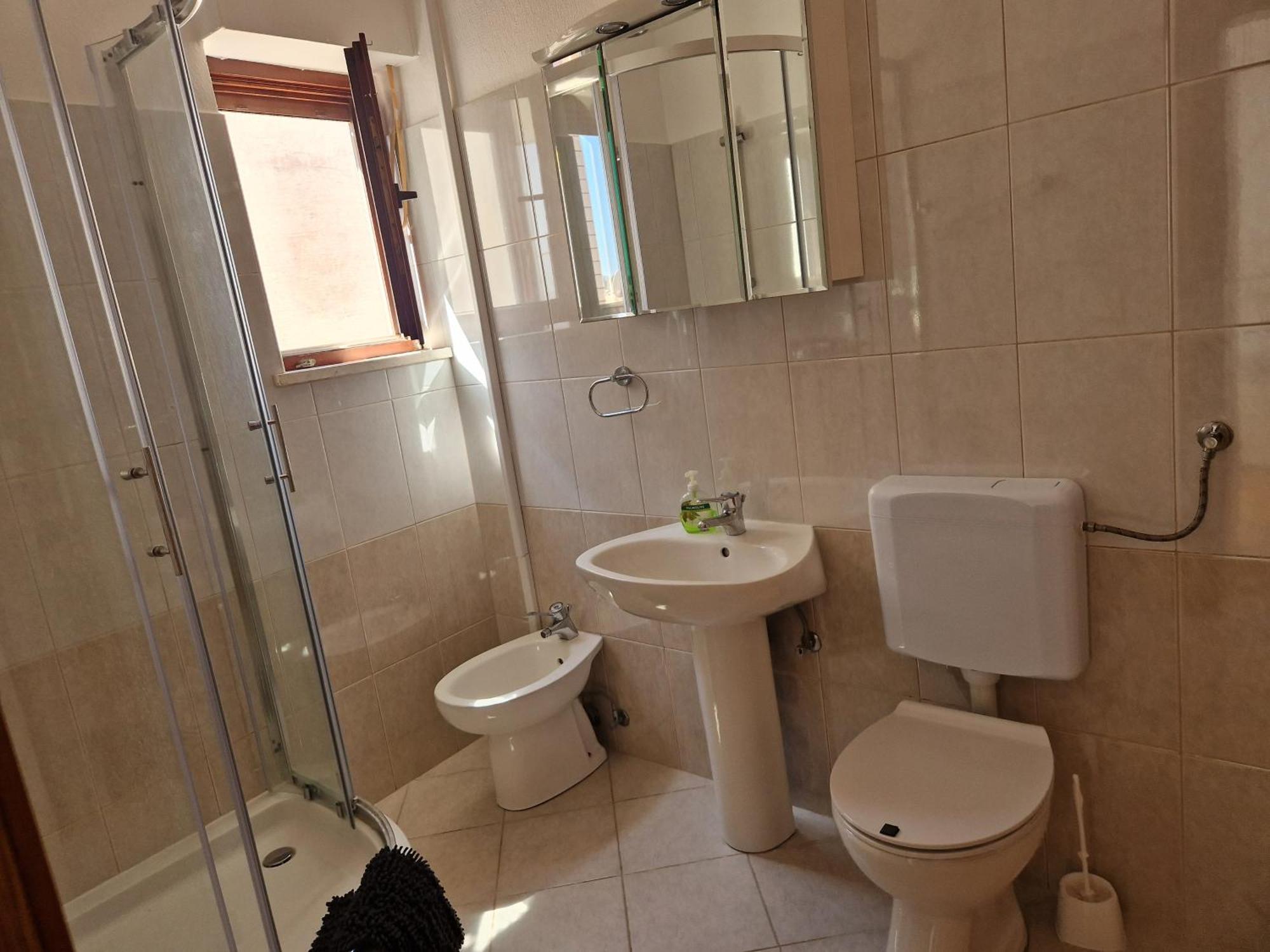 Apartment Cornelia By The Sea Okrug Gornji, Ciovo