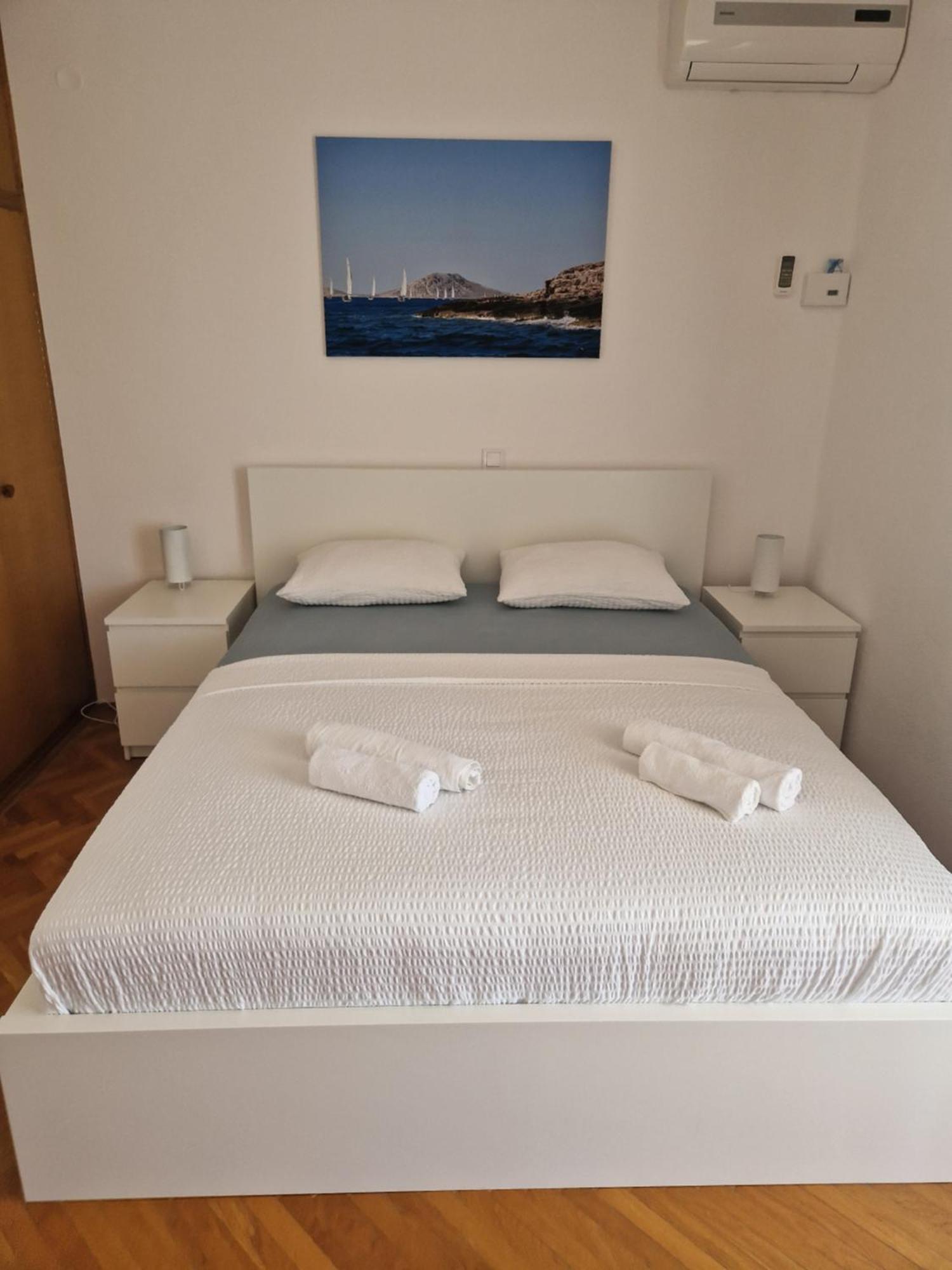 Apartment Cornelia By The Sea Okrug Gornji, Ciovo